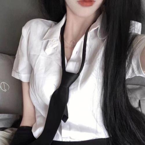 新闻女人